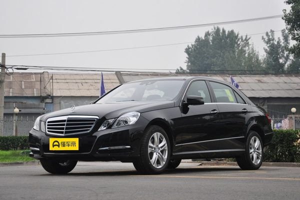 奔驰E级 2011款 E 300 L 时尚尊贵型座位数(个)_车身图