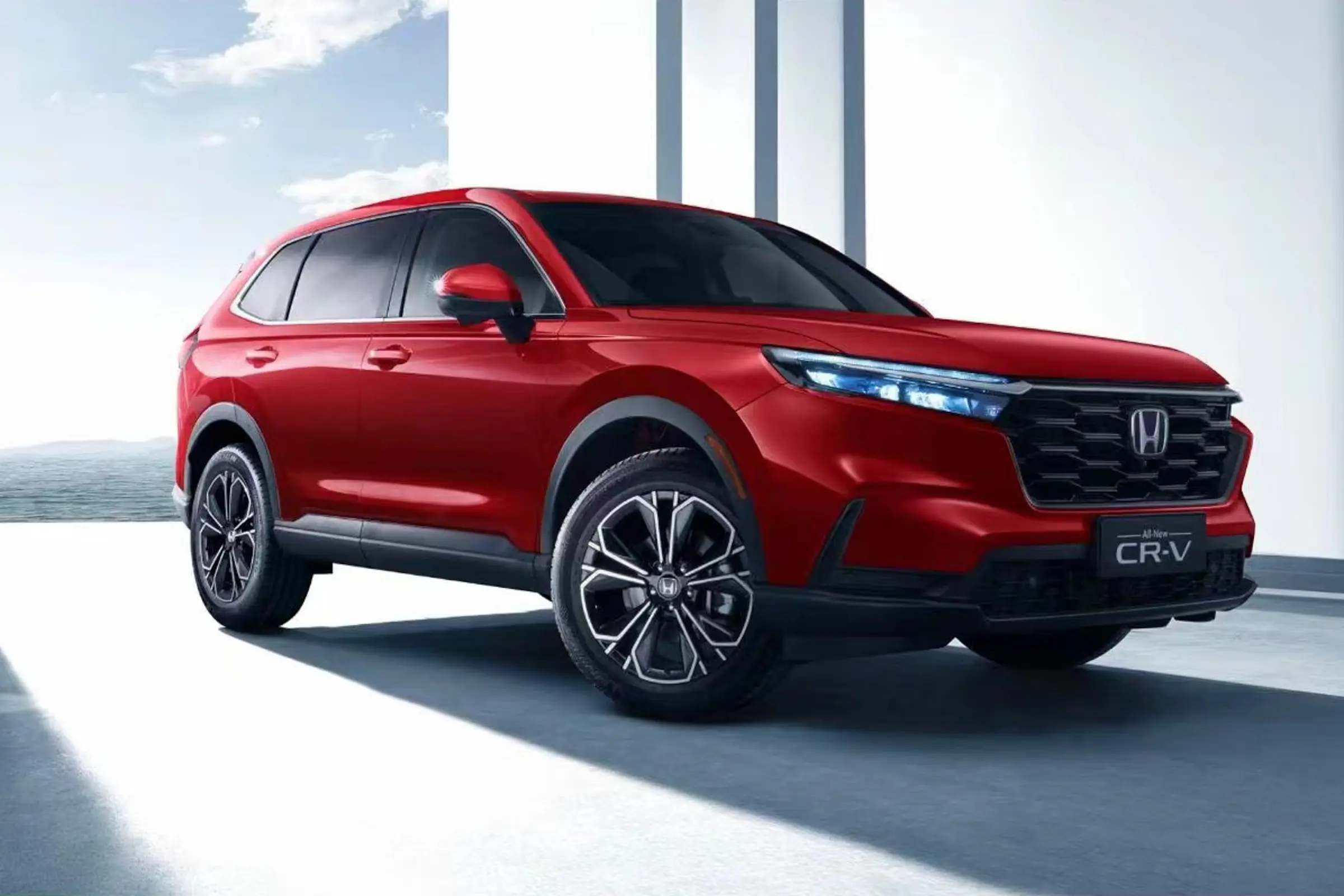 Top 13 Family SUVs for GCC buyers 2025: Reliable, spacious, tech - savvy. From Toyota Land Cruiser to Hyundai Palisade. 
