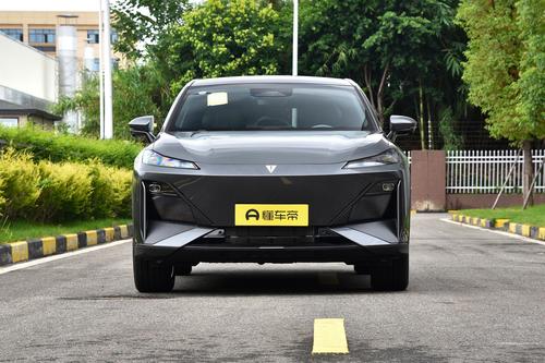 华为乾崑智驾加持，续航超1100公里，深蓝S07实力如何？