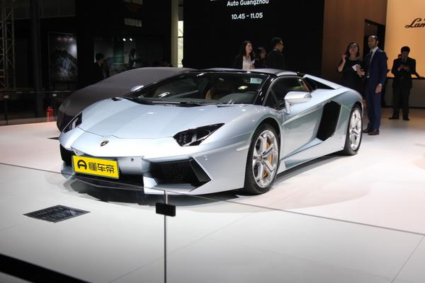Aventador 2013款 LP 700-4 50周年纪念版变速箱_基本信息图