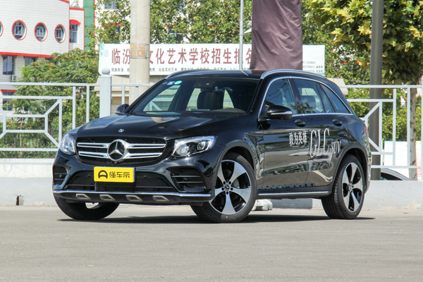 奔驰GLC 2018款 GLC 300 4MATIC 动感型燃料形式_发动机图