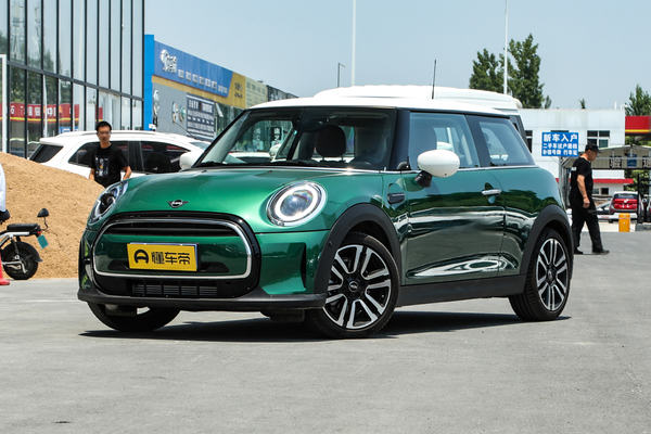 MINI 2022款 1.5T COOPER 艺术家厂商_基本信息图