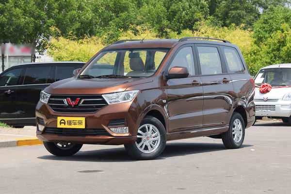 五菱宏光 2021款 改款 1.5L S手动舒适型 液压助力厂商_基本信息图