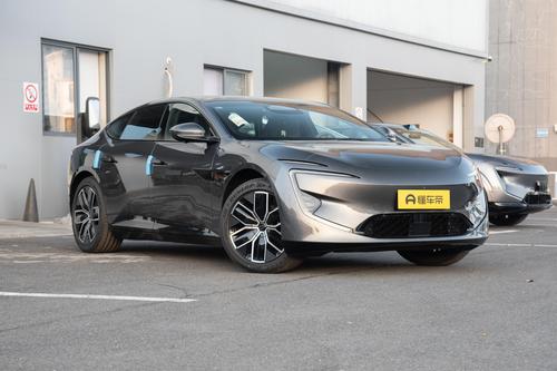 实拍阿维塔12增程版，综合续航1155km，配3颗激光雷达，家用挺香