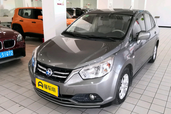 启辰D50 2015款 1.6L 自动豪华版厂商_基本信息图