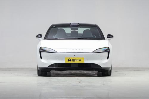 女生买车看TA，颜值在线，好开舒适，配800V快充，续航最高855km