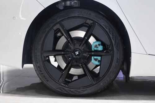 详解昊铂GT 2023款 560 后驱科技版 三元锂，这车香不香？