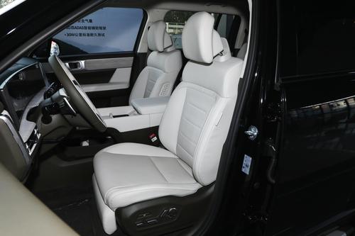 解读全新第五代胜达，配2.0T动力，轴距2865mm，值得入手吗？