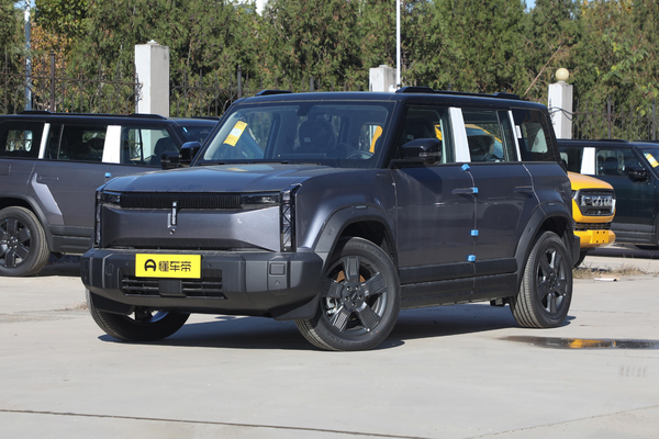 iCAR 03 2024款 两驱 标准悦潮版级别_基本信息图