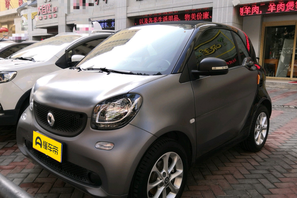 smart fortwo 2018款 1.0L 52千瓦硬顶灵动版 国V厂商_基本信息图