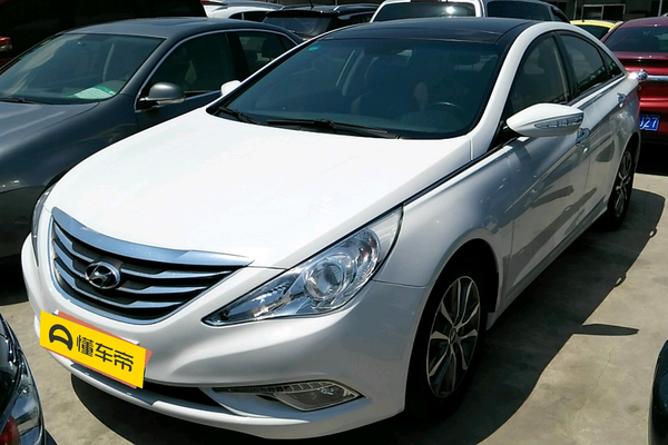 索纳塔八 2013款 2.4L 自动尊贵版 国IV厂商_基本信息图