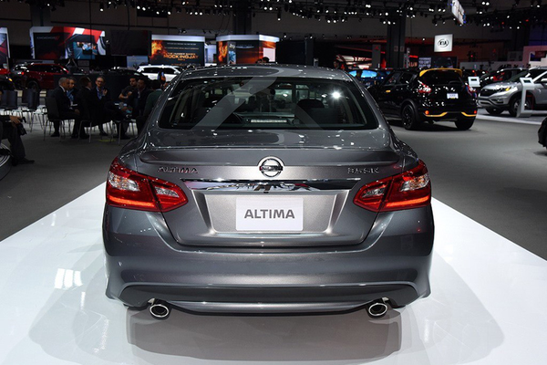Altima 2018款 基本型厂商_基本信息图