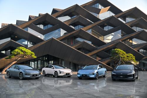 小鹏MONA M03低价引流，累计订单破8万，却深陷“交付门”？