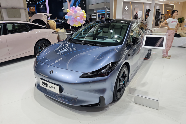 昊铂GT 2024款 710 后驱高阶智驾3L版充电时间(小时)_基本信息图