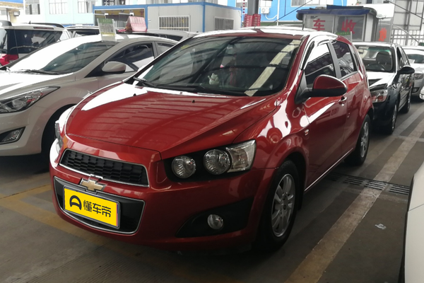 爱唯欧 2011款 两厢 1.4L AT SE厂商_基本信息图