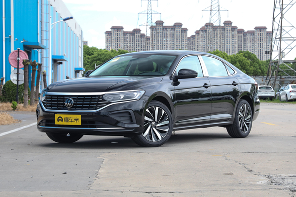 帕萨特 2025款 出众款 380TSI 龙腾版最大扭矩(N·m)_基本信息图