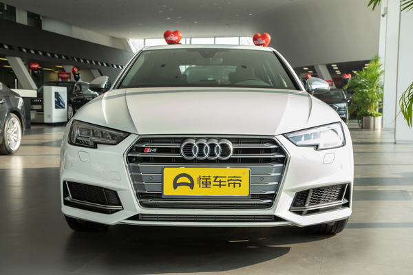 奥迪S4 2018款 S4 3.0TFSI官方百公里加速时间(s)_基本信息图