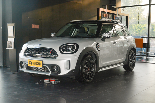 MINI COUNTRYMAN 2022款 2.0T COOPER S厂商_基本信息图