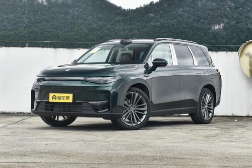 8月卖出8032台，搭800V超充+8295P芯片，零跑C16值得买吗？