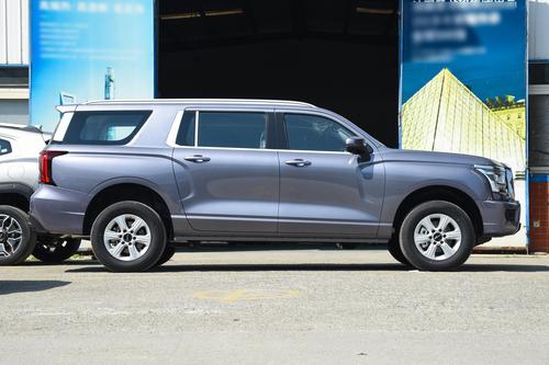 不到15万，车长近5米2，2.0T+8AT，四驱带大梁，这款SUV带劲不？