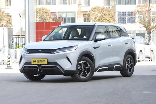 比亚迪元UP新车售9.98万，续航401km，5座纯电SUV，配置实用