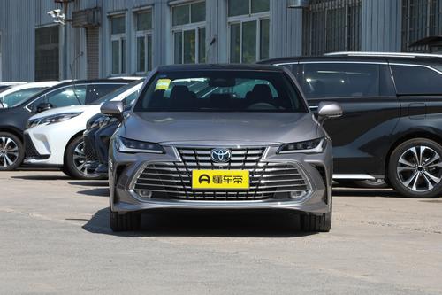 解读丰田亚洲龙，车长近5米，2.0L双擎动力，省油好开，适合家用