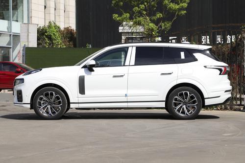 买6座长续航SUV可看看这两款，领克09 EM-P远航版和问界M7咋选？