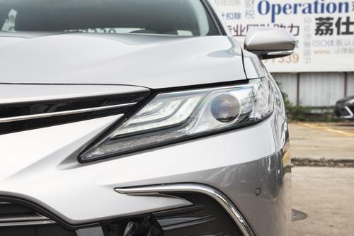 丰田凯美瑞，配M20C发动机，带10安全气囊，百公里油耗6.03L