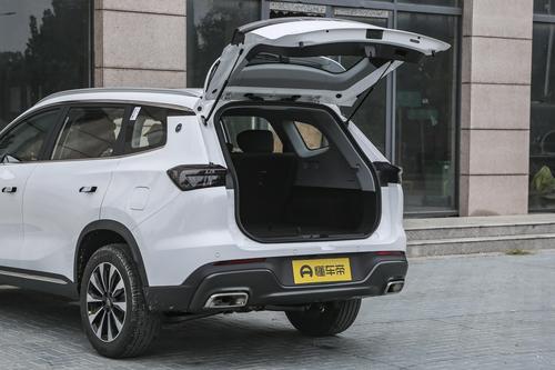 奇瑞厚道不？新款中型SUV上市一个月，优惠达8千，还配索尼音响！