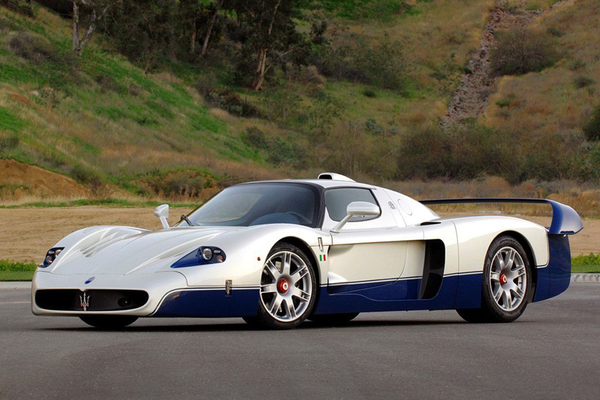 玛莎拉蒂MC12 2004款 基本型厂商_基本信息图