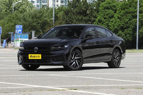 大众又出"黑马"！配8155芯片+8AT，油耗6.66L，值得一看