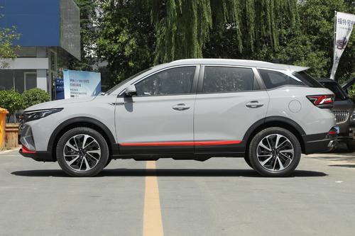 解析东风风神AX7马赫版，外观帅气，配十佳引擎，4个配置怎么选？