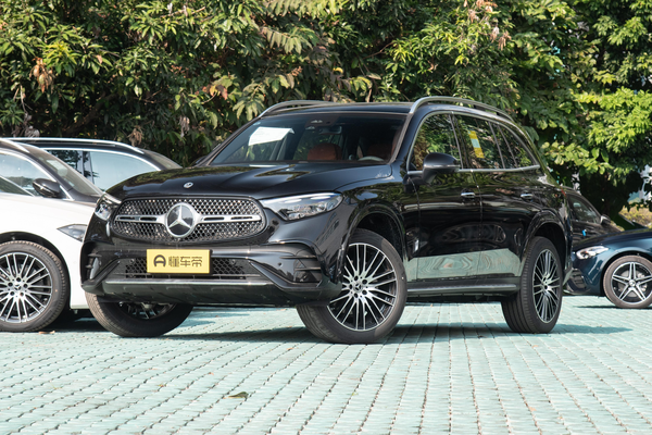 奔驰GLC 2025款 GLC 300 L 4MATIC 豪华型 7座最高车速(km/h)_基本信息图