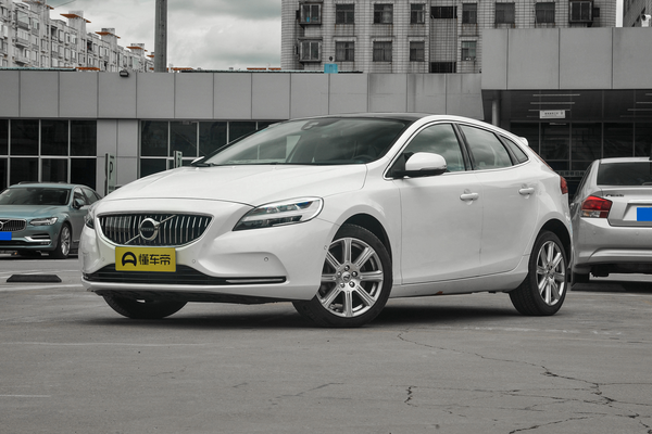 沃尔沃V40 2019款 T3 智雅版厂商_基本信息图