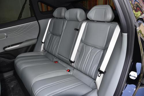 长安再战增程市场，综合续航1130km，这回还有华为智驾，能成吗？