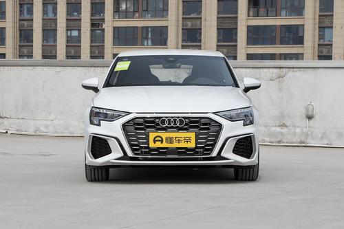 女生买车该不该买一台奥迪A3？