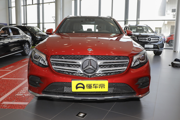 奔驰GLC 2019款 改款 GLC 260 L 4MATIC 豪华型燃油标号_发动机图