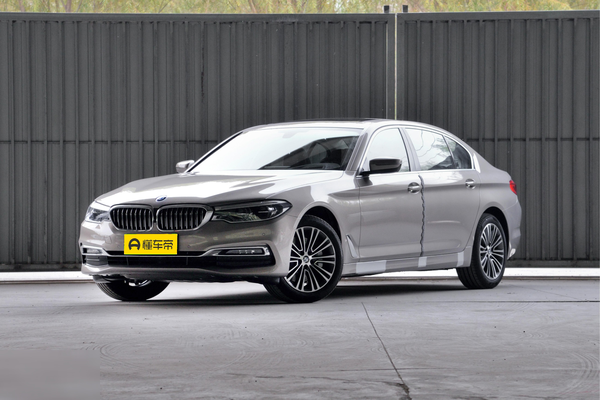 宝马5系 2019款 530Li 尊享型 豪华套装级别_基本信息图