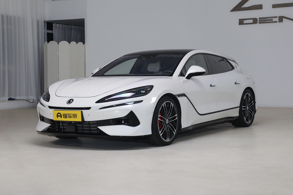 腾势Z9GT DM 2024款 1100 四驱Ultra版行李舱容积(L)_车身图