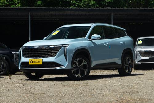 家用买SUV看看这款，喝92号粗粮，2777mm轴距，动力足，新博越L