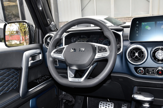 硬派SUV，实拍评测2023款北京BJ40，各方面怎么样？图6