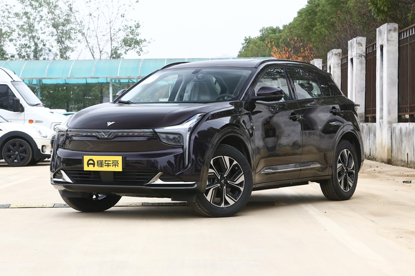 哪吒U 2022款 U-Ⅱ 400 Lite厂商_基本信息图