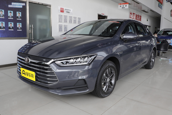 秦Pro 2019款 超能版 1.5TI 自动智联锋尚型 国V近光灯_灯光配置图