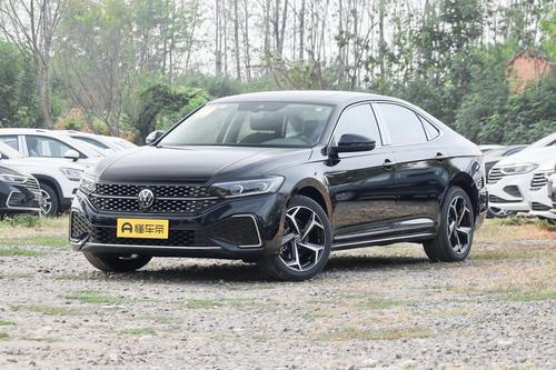 中型车丨星空版依旧很年轻，实拍评测2023款帕萨特！