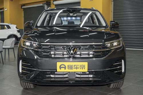 大众探岳：2.0T+7.07L油耗，空间宽敞，家用如何？