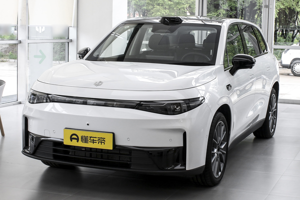零跑C10 2024款 纯电版 530激光雷达版 变速箱描述_变速箱图