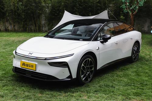 买新买旧｜小鹏P7+与小米SU7怎么选？价格/参数配置/智驾大比拼