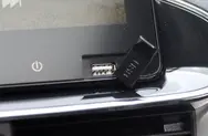 前排USB接口