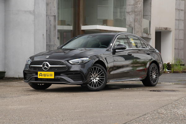 奔驰C级 2023款 二次改款 C 260 L 运动版厂商_基本信息图
