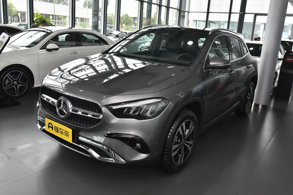 奔驰GLA 2024款 GLA 200天窗类型_外部配置图